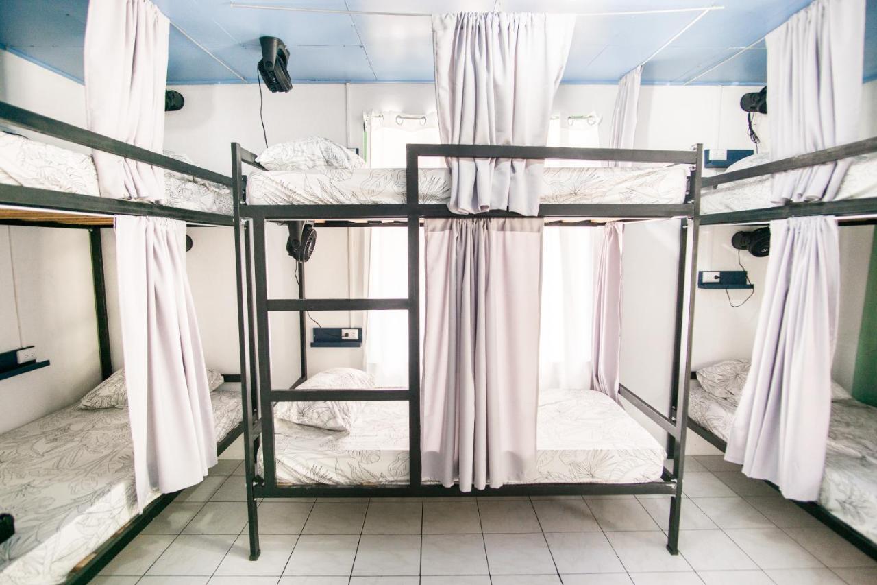 Pura Vibra Hostel Ла Фортуна Экстерьер фото