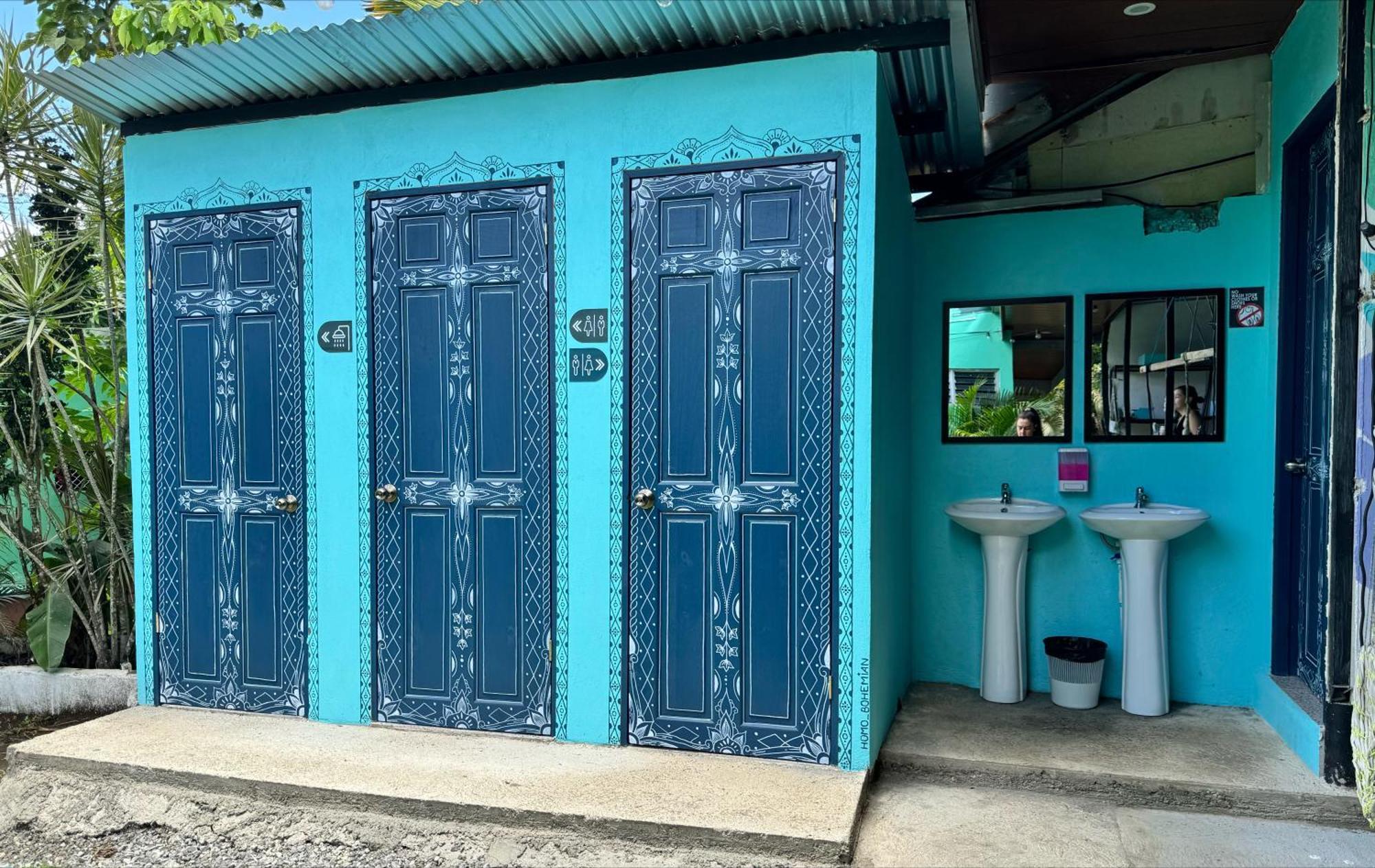 Pura Vibra Hostel Ла Фортуна Экстерьер фото