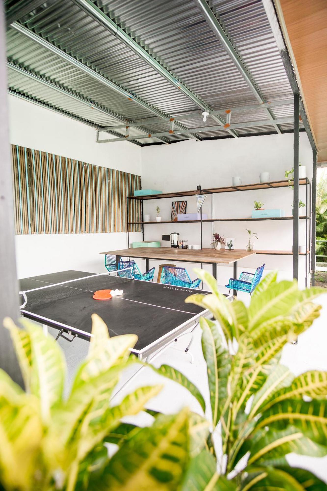 Pura Vibra Hostel Ла Фортуна Экстерьер фото