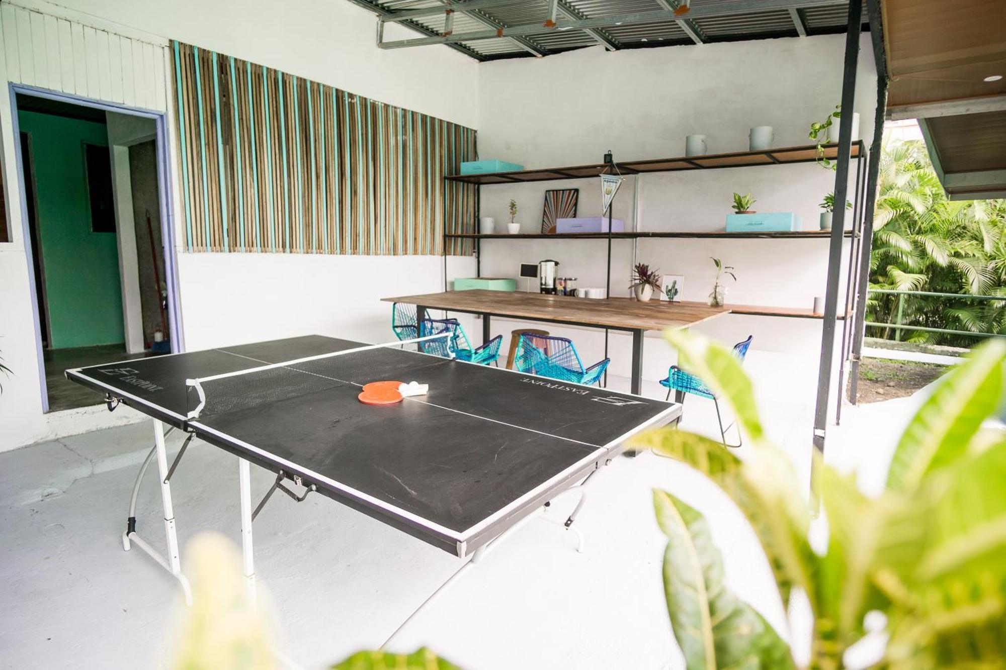 Pura Vibra Hostel Ла Фортуна Экстерьер фото