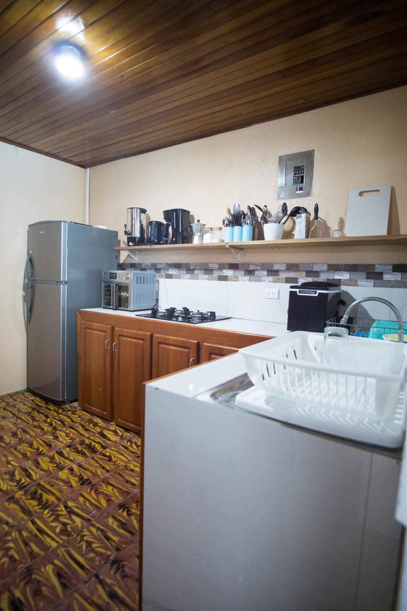 Pura Vibra Hostel Ла Фортуна Экстерьер фото