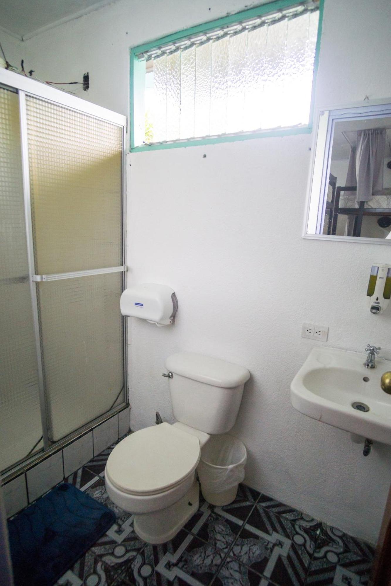 Pura Vibra Hostel Ла Фортуна Номер фото